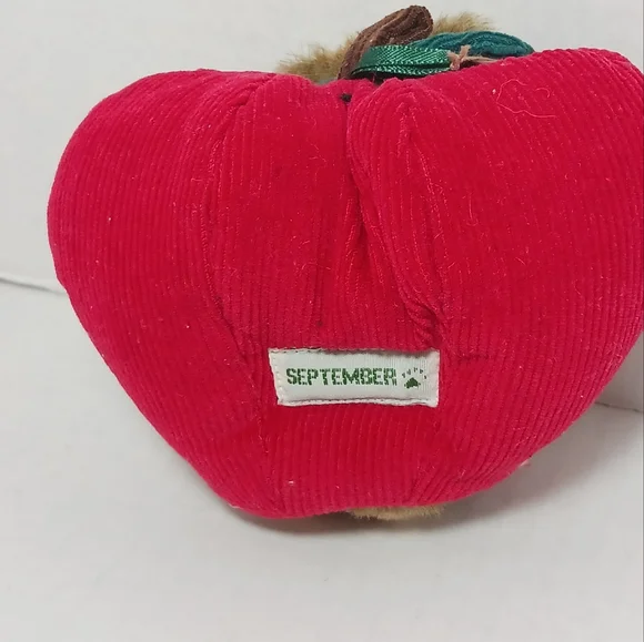 Boyds Bear QVC Calendar monthly Peeker Septembeary September Red Apple - Picture 5 of 6
